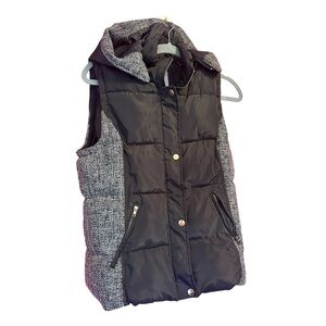 Ci Sono Black and Gray Hooded Vest